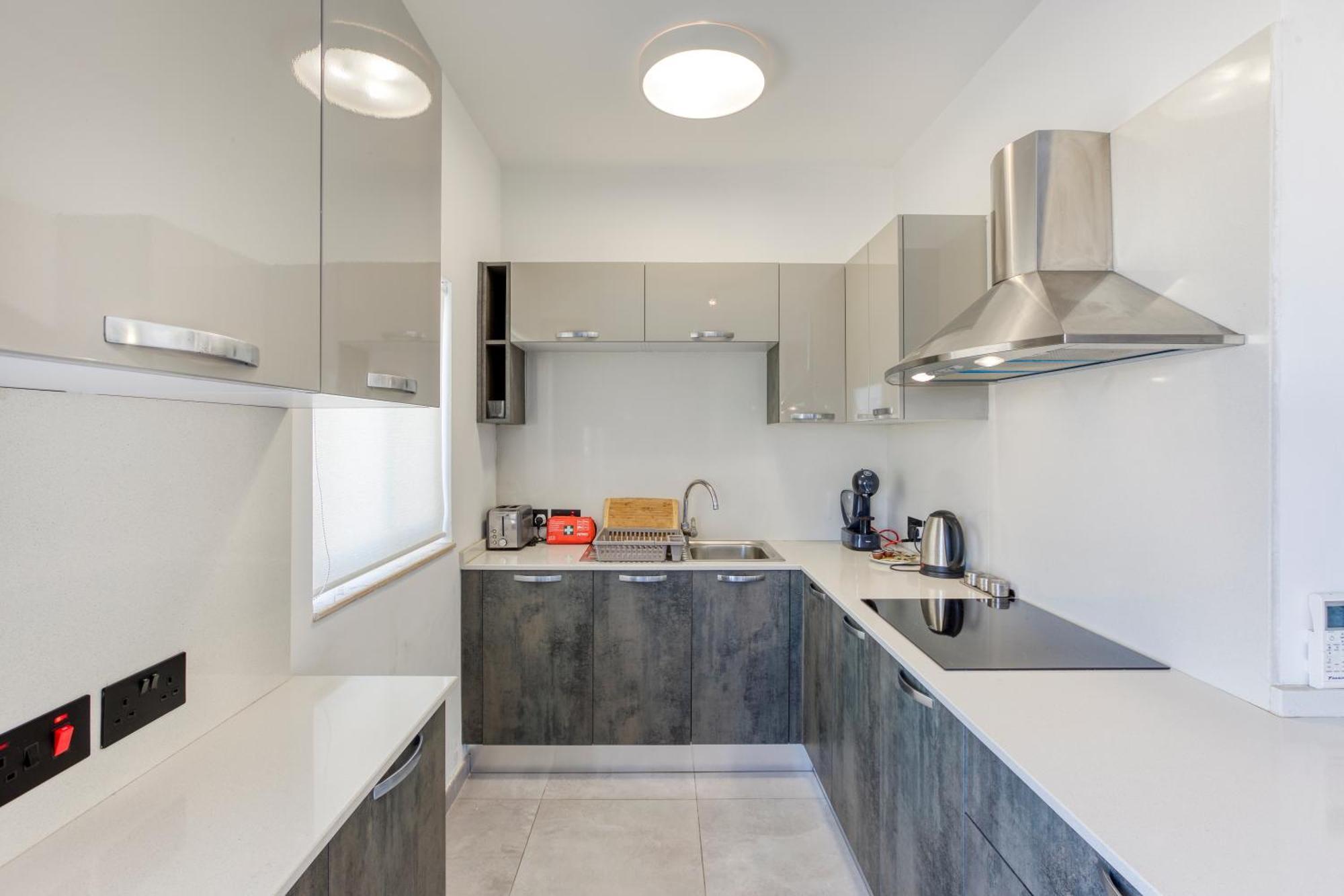 Annitchka Mansions - Penthouse In Central Malta Биркиркара Экстерьер фото
